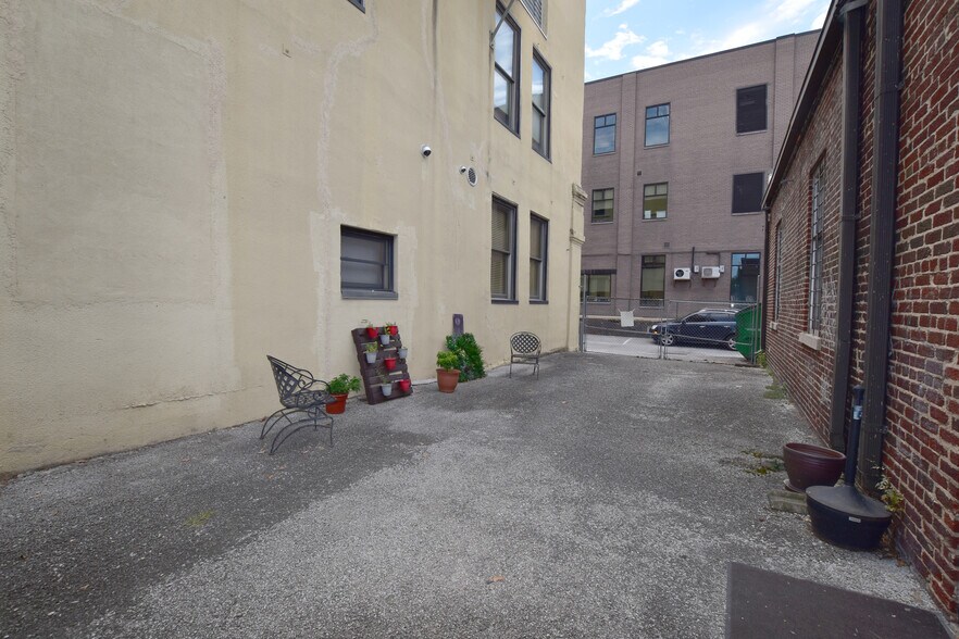 More Photos Of 1410 Cowart St, Chattanooga Loft Creative Space For Sale