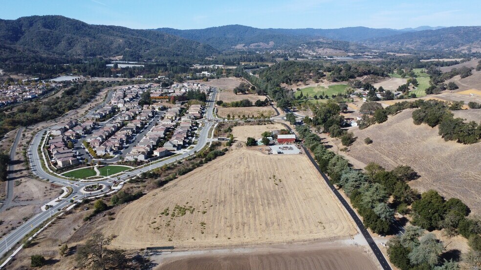 More Photos Of 2480 Hecker Pass Hwy, Gilroy Land For Sale