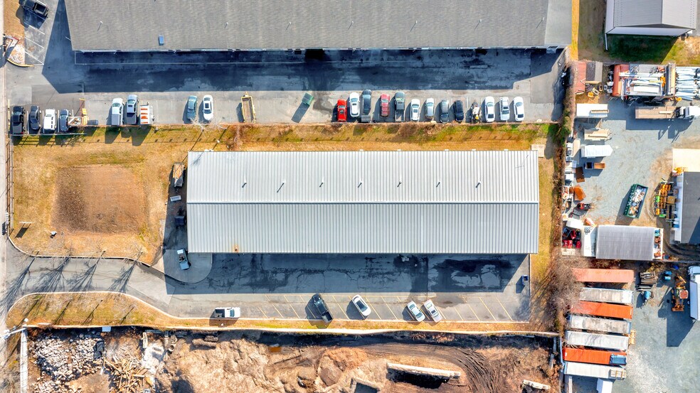 More Photos Of 73 Albe Dr, Newark Warehouse For Lease