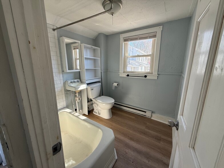 More Photos Of 2 Lyon St, Putnam Apartments For Sale