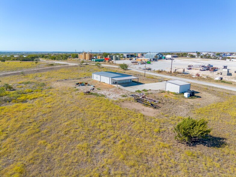 More Photos Of 13300 Cleburne Hwy, Cresson Industrial For Sale