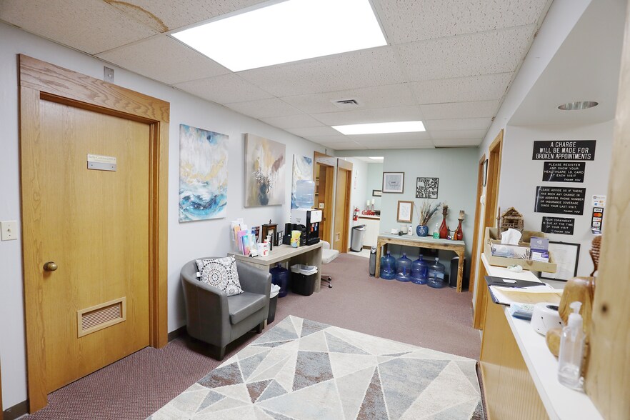 More Photos Of 1839 Pearl Rd, Brunswick Medical For Sale