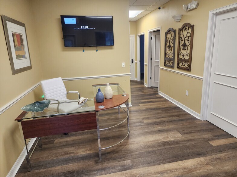 More Photos Of 101 NW 75th St, Gainesville Office For Lease