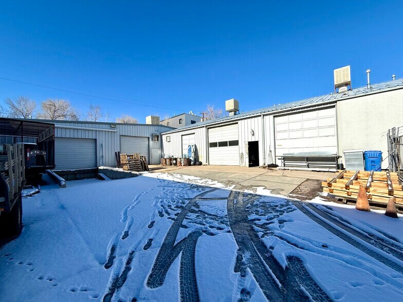 More Photos Of 2991 S Tejon St, Englewood Warehouse For Sale