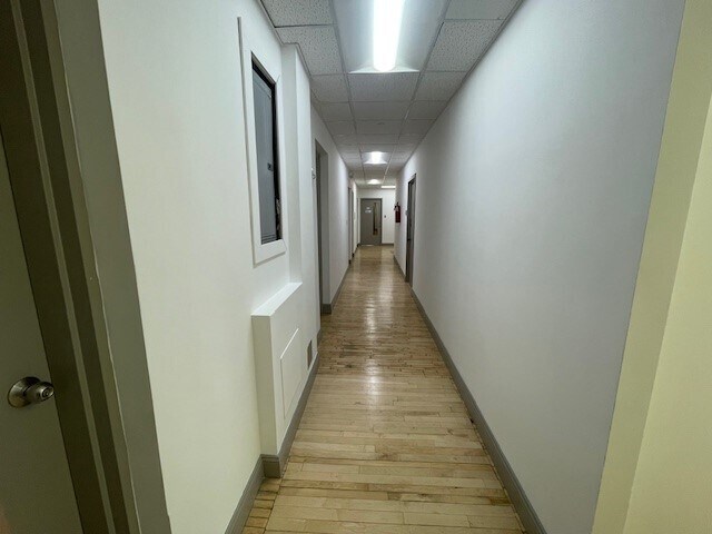 More Photos Of 143 W 29th St, New York Loft Creative Space For Lease