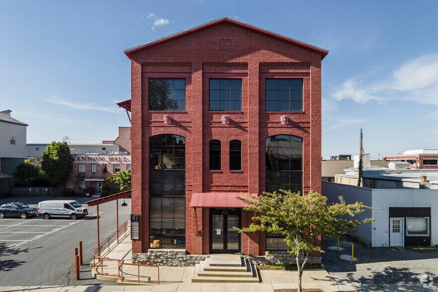 More Photos Of 47 E South St, Frederick Loft Creative Space For Lease