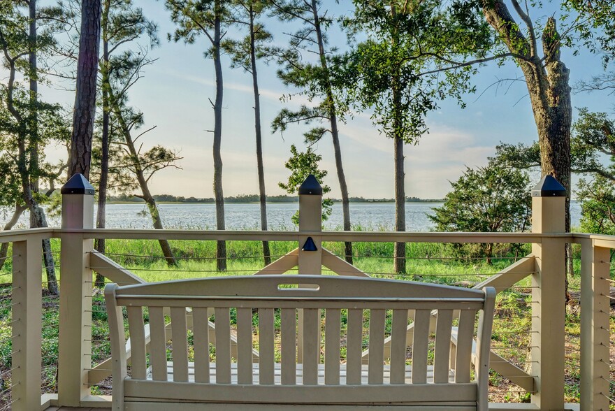 More Photos Of 162 Dugger Ln, Wilmington Apartments For Sale
