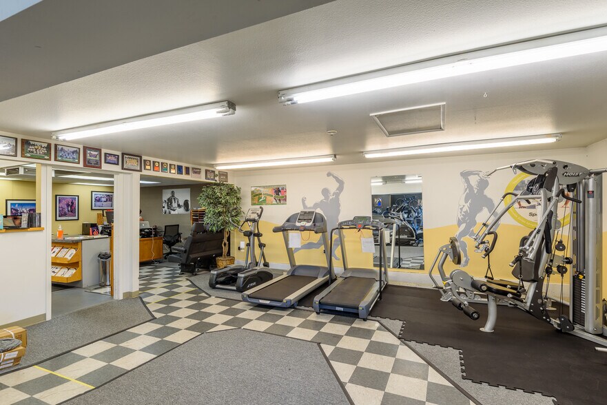 More Photos Of 1227 NW Galveston Ave, Bend Storefront Retail Office For Sale