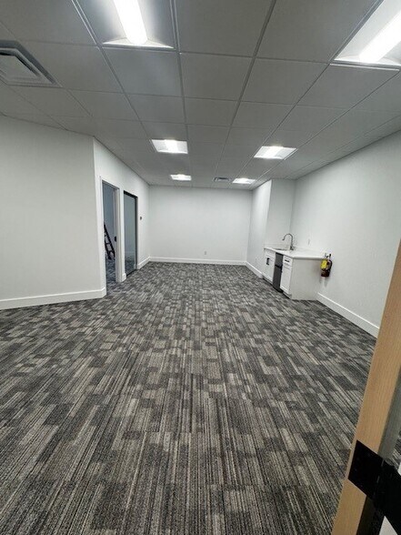 More Photos Of 1010 Huntcliff, Atlanta Office Residential For Lease