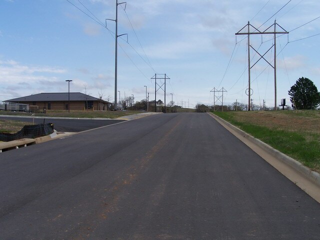 More Photos Of 160 Sandstone, Van Buren Land For Lease