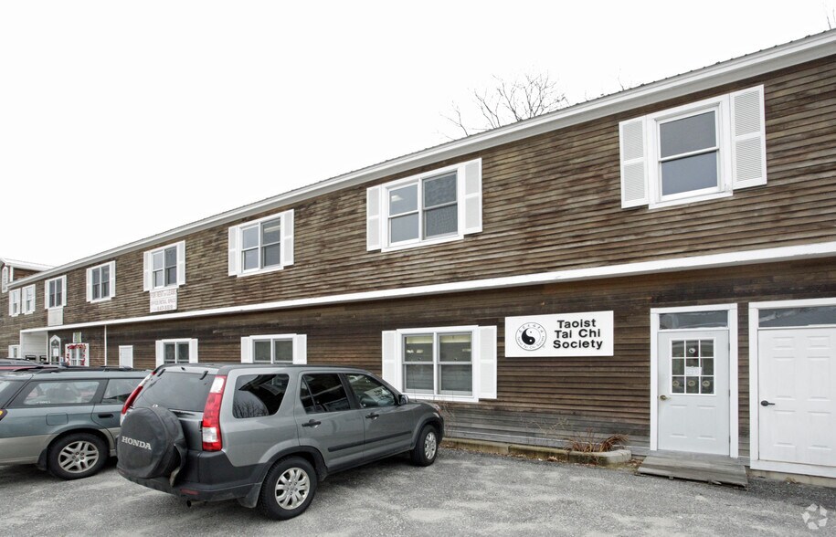 More Photos Of 41 Depot St, Bridgton Office For Lease
