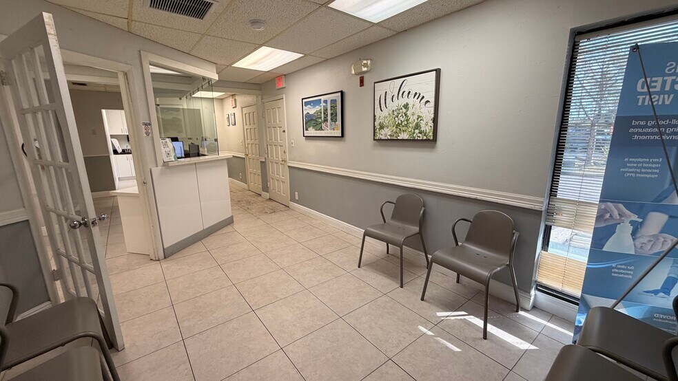 More Photos Of 2331 N State Road 7, Lauderdale Lakes Office For Sale