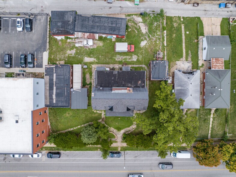 More Photos Of 917 Russell, Saint Louis Land For Sale