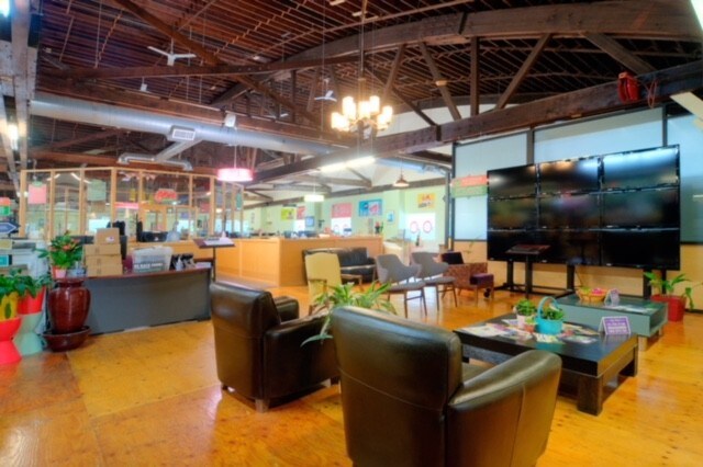 More Photos Of 1 Lexington & Revere Ave, Bethpage Warehouse For Sale