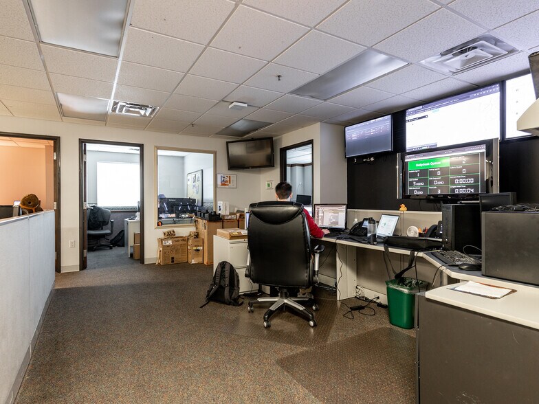 More Photos Of 4003 Out Look Dr, Hurricane Office For Sale