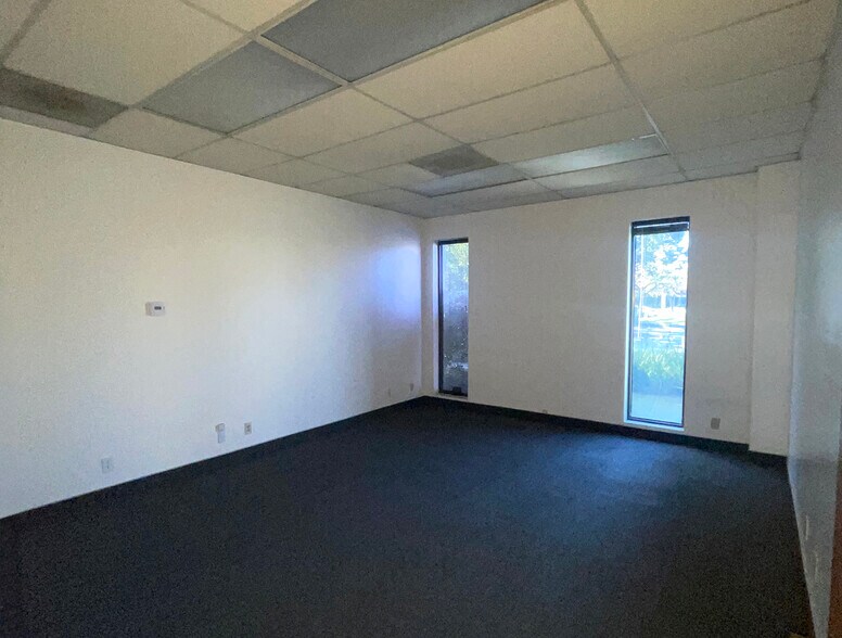 More Photos Of 12410-12420 Clark St, Santa Fe Springs Warehouse For Lease