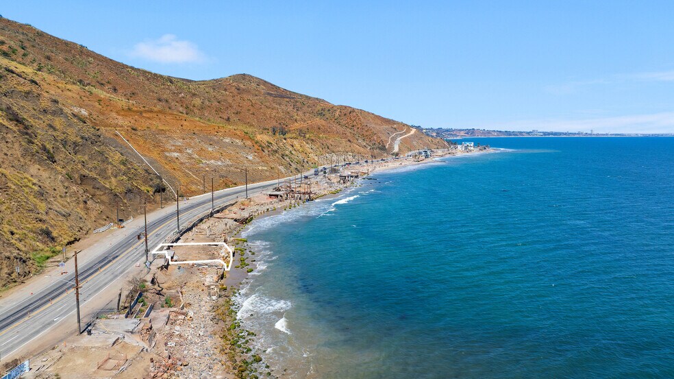 More Photos Of 19302 Pacific Coast Hwy, Malibu Land For Sale
