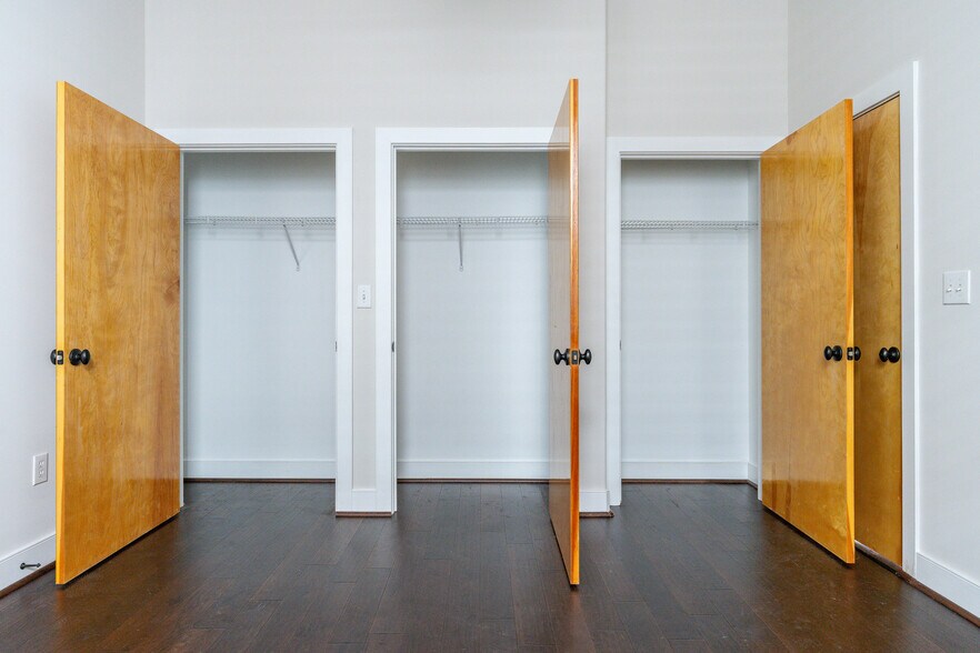 More Photos Of 4557 Manayunk Ave, Philadelphia Apartments For Sale