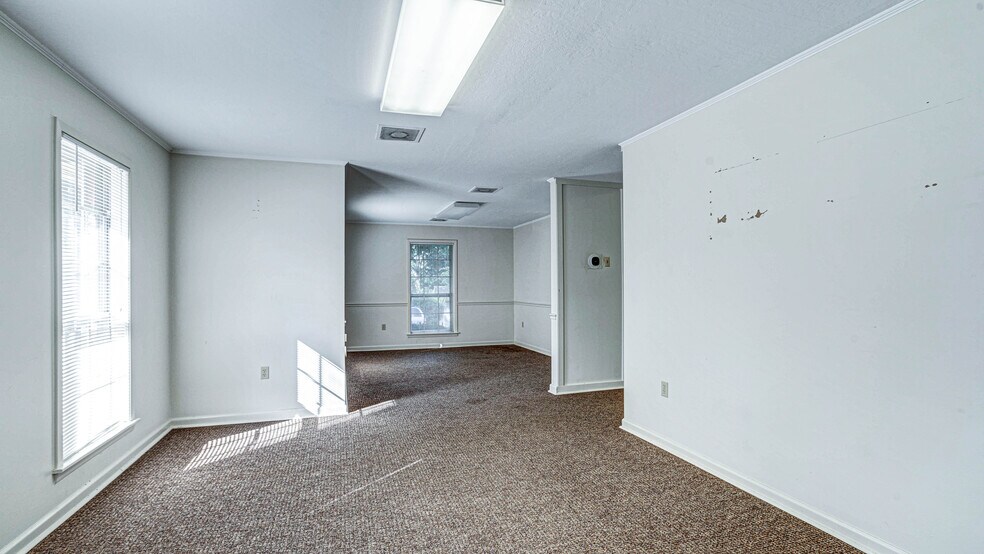 More Photos Of 518 Old Richton Rd, Petal Office Residential For Sale