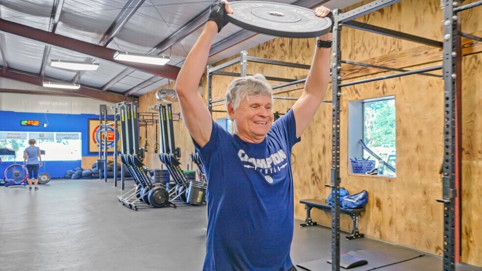 More Photos Of 140 NE Yellow Pine Ave, Madison Restaurant For Sale