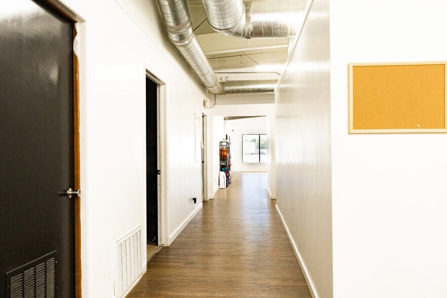 More Photos Of 630 E Main St, Vernal Storefront Retail Office For Lease