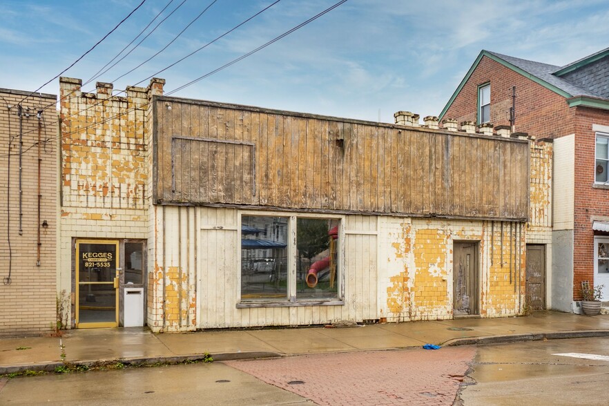 Primary Photo Of 132 North Ave, Pittsburgh Manufacturing For Sale