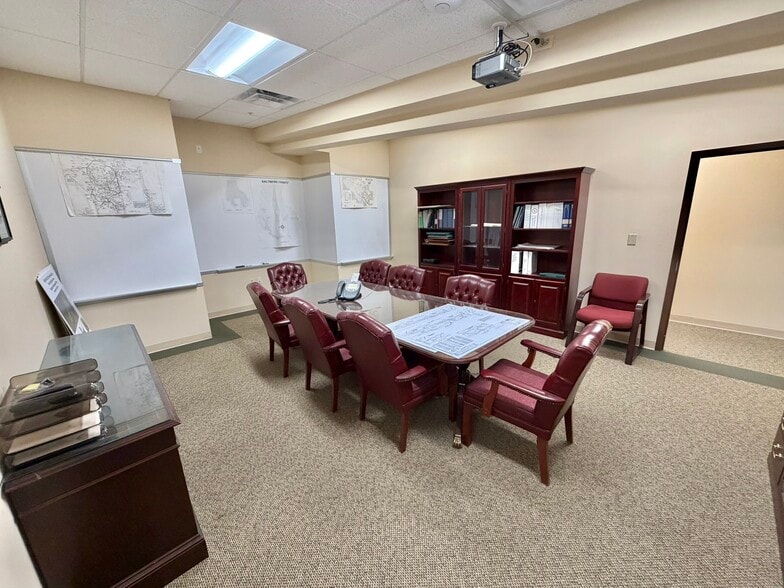 More Photos Of 6339 Howard Ln, Elkridge Office For Sale