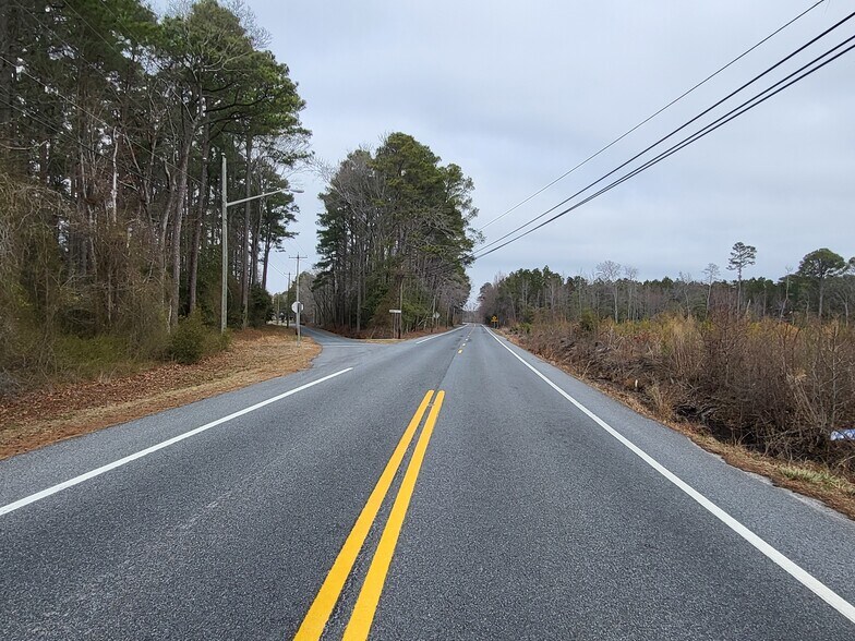 More Photos Of 20835 Nanticoke Rd, Bivalve Convenience Store For Sale