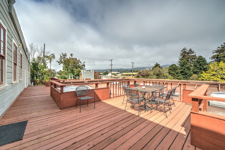 More Photos Of 1250 Addison St, Berkeley Light Distribution For Lease