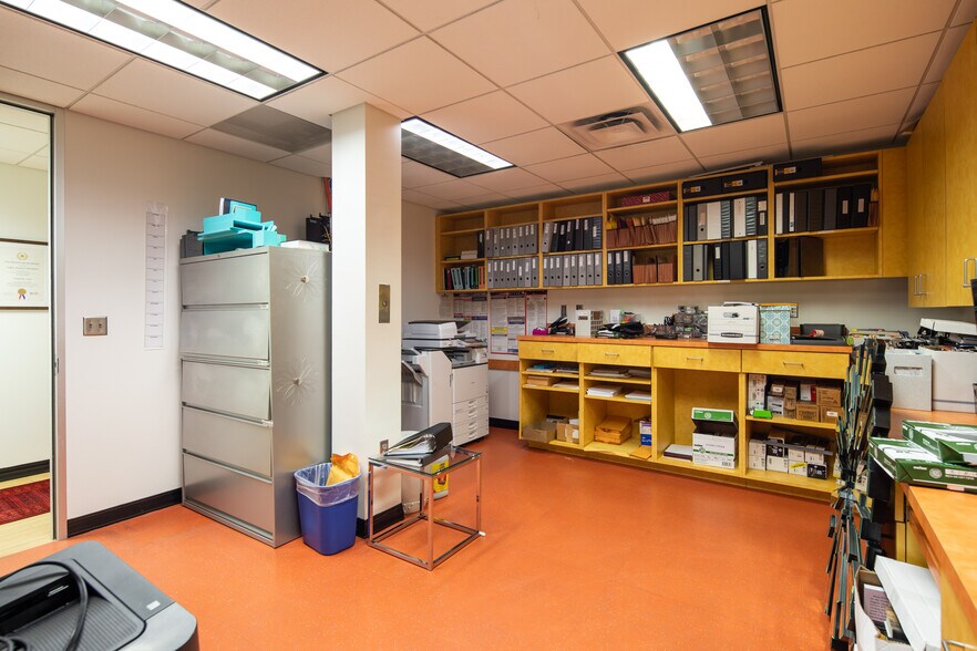 More Photos Of 3200 Steck Ave, Austin Office For Sale