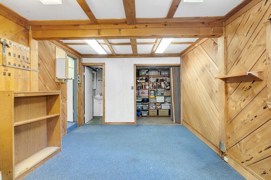 More Photos Of 24274 CA-108, Twain Harte Office For Sale