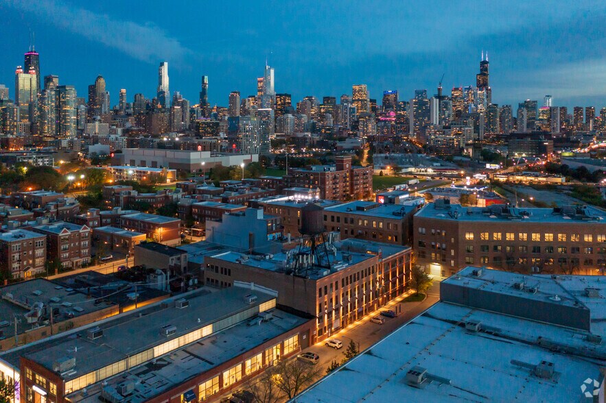 More Photos Of 1415 N Dayton St, Chicago Loft Creative Space For Lease