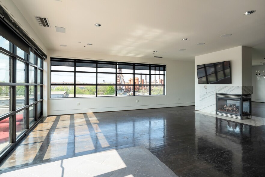 More Photos Of 2900 1st Ave S, Birmingham Office For Lease