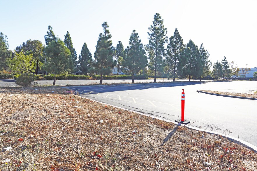 More Photos Of 300 Whitney Plz, Fremont Land For Sale