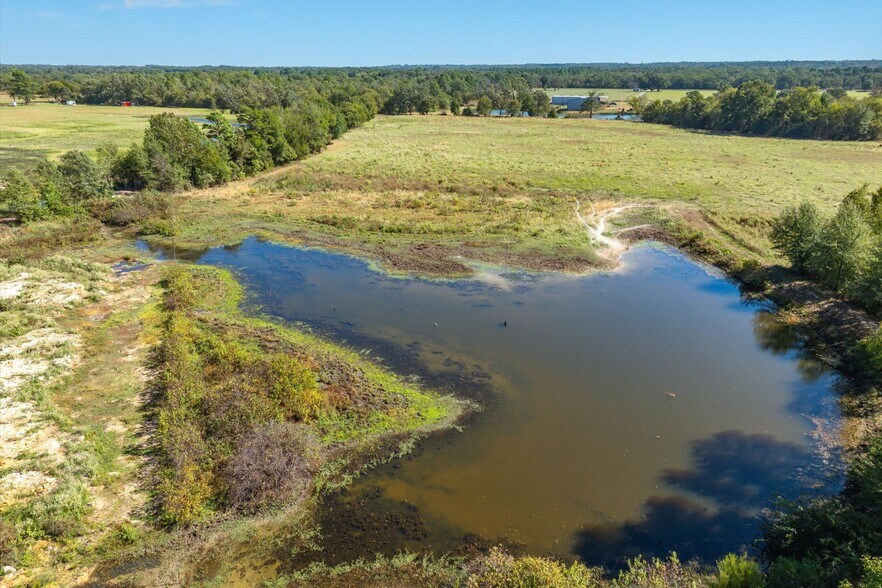 More Photos Of 806 County Road 2918, Alba Land For Sale