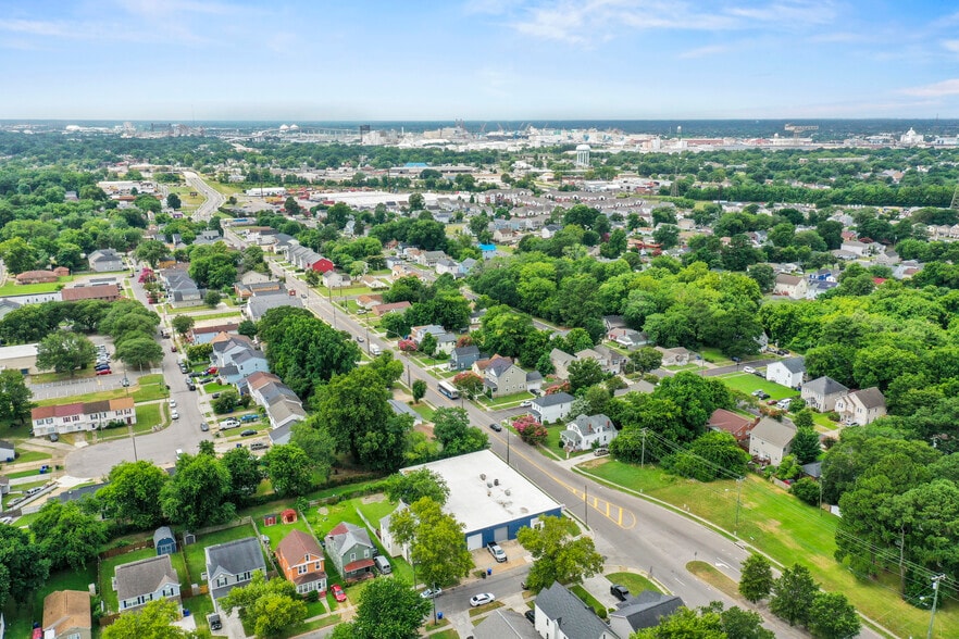 More Photos Of 1140 Wilson Rd, Norfolk Warehouse For Sale