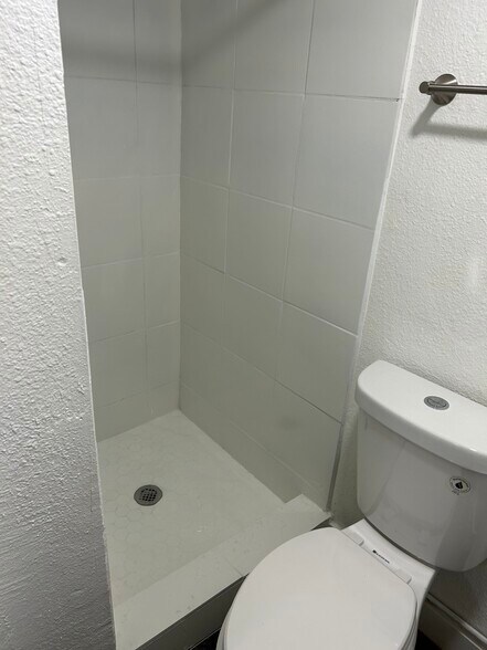 More Photos Of 8910-8912 N 3rd St, Phoenix Apartments For Sale