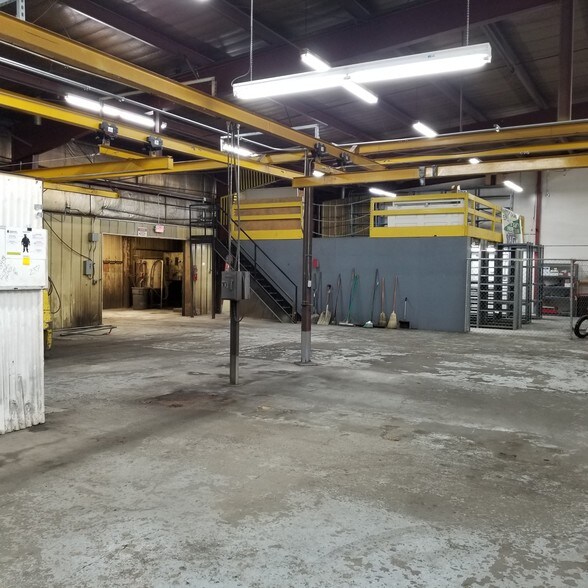 More Photos Of 38 Purple Sage Rd, Rock Springs Industrial For Lease
