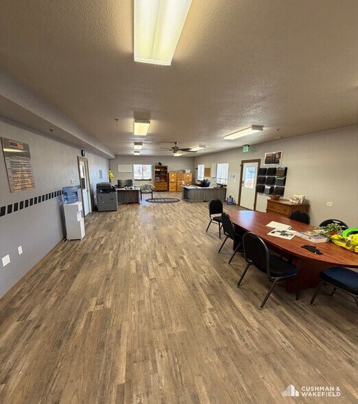 More Photos Of 650 Gyrfalcon Ct, Windsor Warehouse For Sale