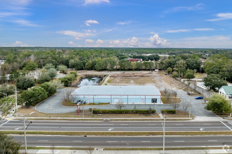 More Photos Of 9985 103rd St, Jacksonville Warehouse For Lease