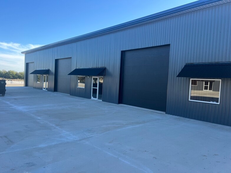 More Photos Of 4540 FM 1102, New Braunfels Unknown For Lease