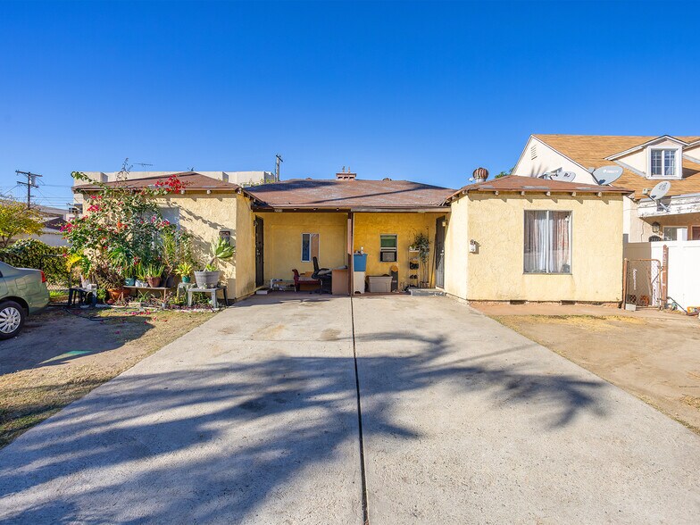 More Photos Of 2309 N Niagara St, Burbank Land For Sale