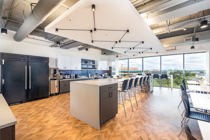 More Photos Of 1850 Parkway Pl, Marietta Office For Lease