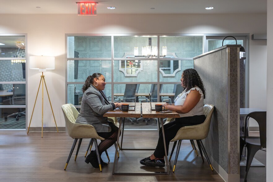 More Photos Of 48 Wall St, New York Coworking Space