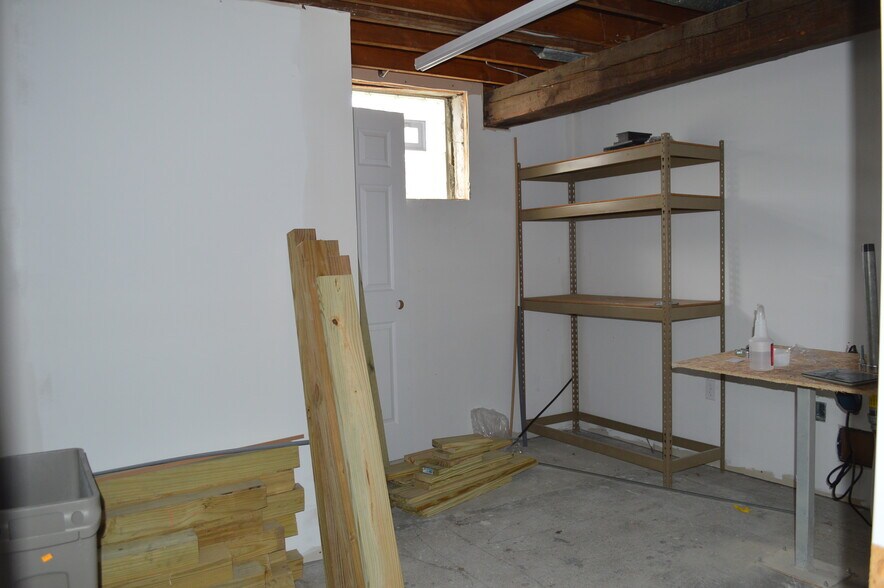 More Photos Of 960 King Hwy, Kalamazoo Medical For Sale