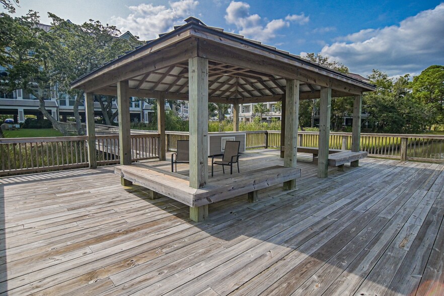 More Photos Of 7205-7215 Wrightsville Ave, Wilmington Apartments For Lease