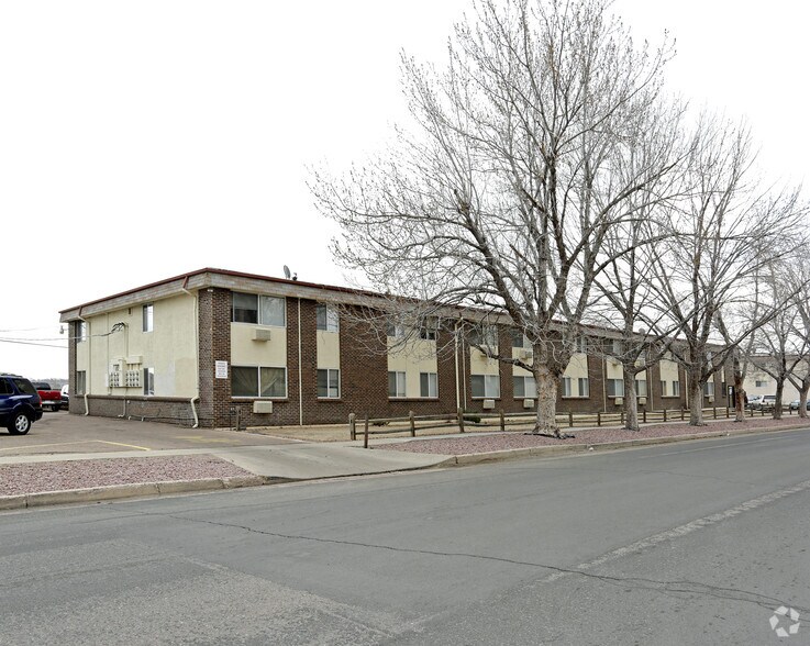 More Photos Of 107 University Dr, Colorado Springs Apartments For Sale