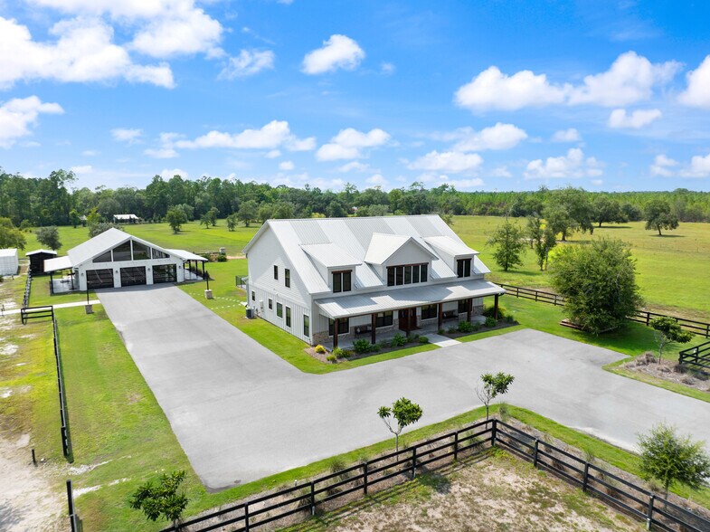 Primary Photo Of 8515 Old Highway 259, Waynesville Hospitality For Sale
