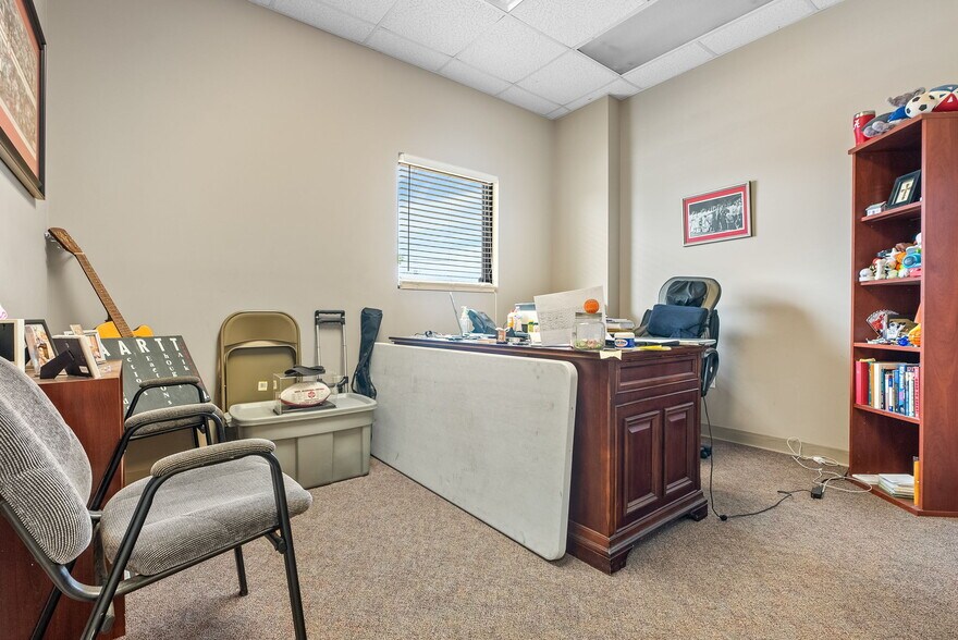 More Photos Of 834-840 Lagoon Business Loop, Montgomery Light Distribution For Lease