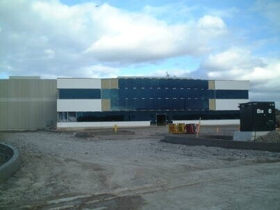 More Photos Of 385 Connie Cres, Concord Warehouse For Lease